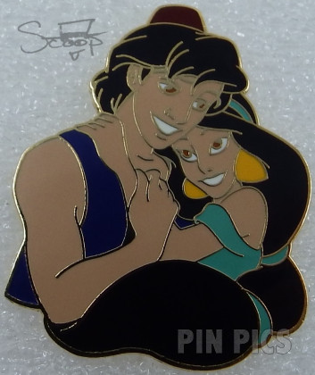 Disney Designs - Aladdin and Jasmine Hugging
