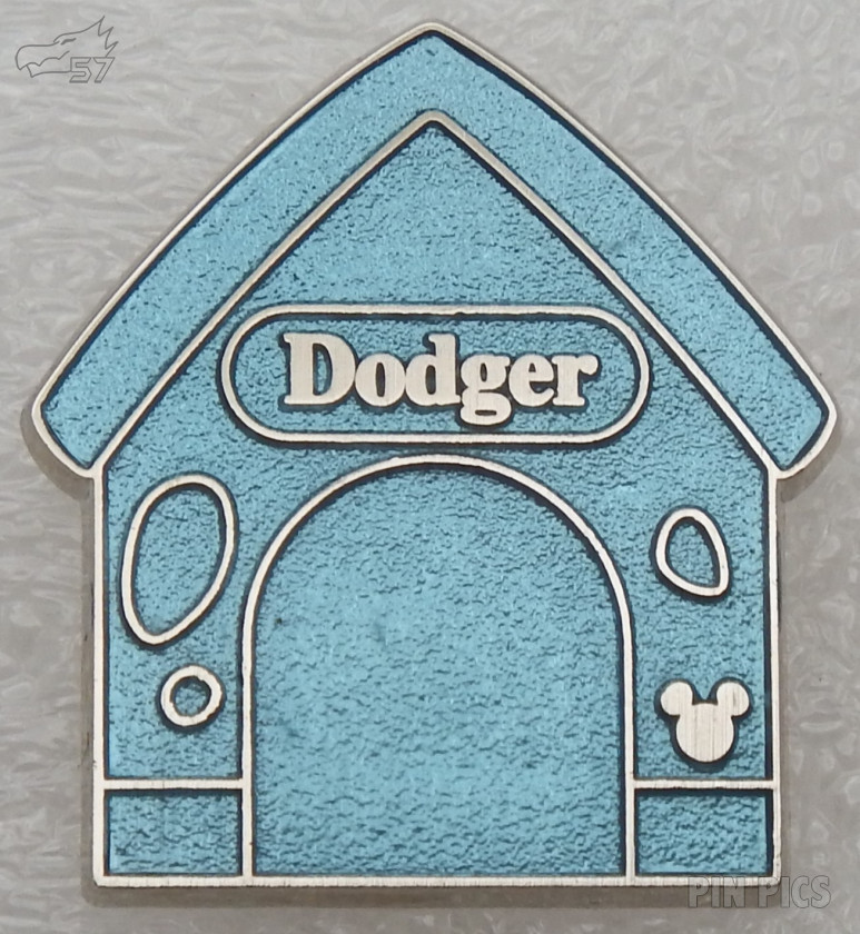 DL - Dodger CHASER - Oliver and Company - Doghouse - Hidden Mickey 2019