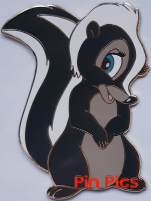 PinPics  Free Disney Pin Trading Database