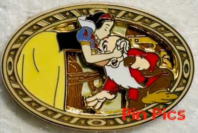 Snow White and Grumpy - Snow White and the Seven Dwarfs - 85th Anniversary - Kissing his head