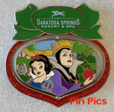 154361 - WDW - Snow White and Evil Queen - Saratoga Springs Resort - 2022 Holiday