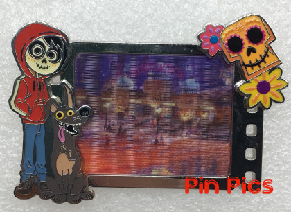 SDR - Miguel and Dante - Coco - Film Frame