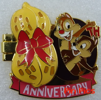 HKDL - Chip and Dale - 8th Anniversary - Hinged