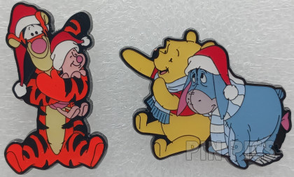 Loungefly - Winnie the Pooh, Tigger, Eeyore and Piglet - Santa Hat - Christmas