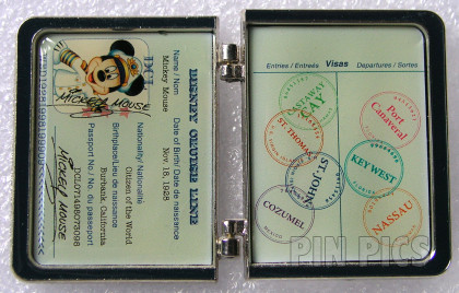 75056 - DCL - Disney Cruise Line Passport (Captain Mickey)