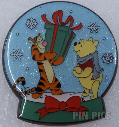 Loungefly - Tigger & Pooh - Winnie The Pooh - Snow Globe - Mystery