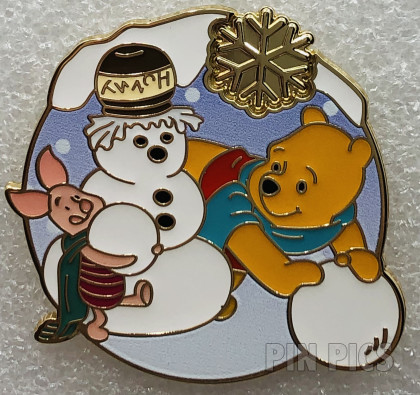 Winnie the Pooh and Piglet - Snowman - Gold Snowflake