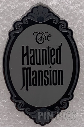 Loungefly - Plaque - Haunted Mansion - Stretching Room Portraits - Mystery