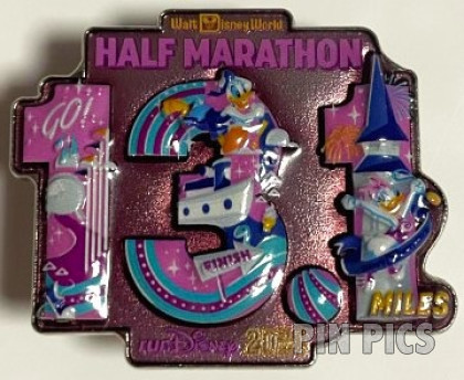 WDW - Donald and Daisy -  Half Marathon 13.1 Miles - RunDisney 2024