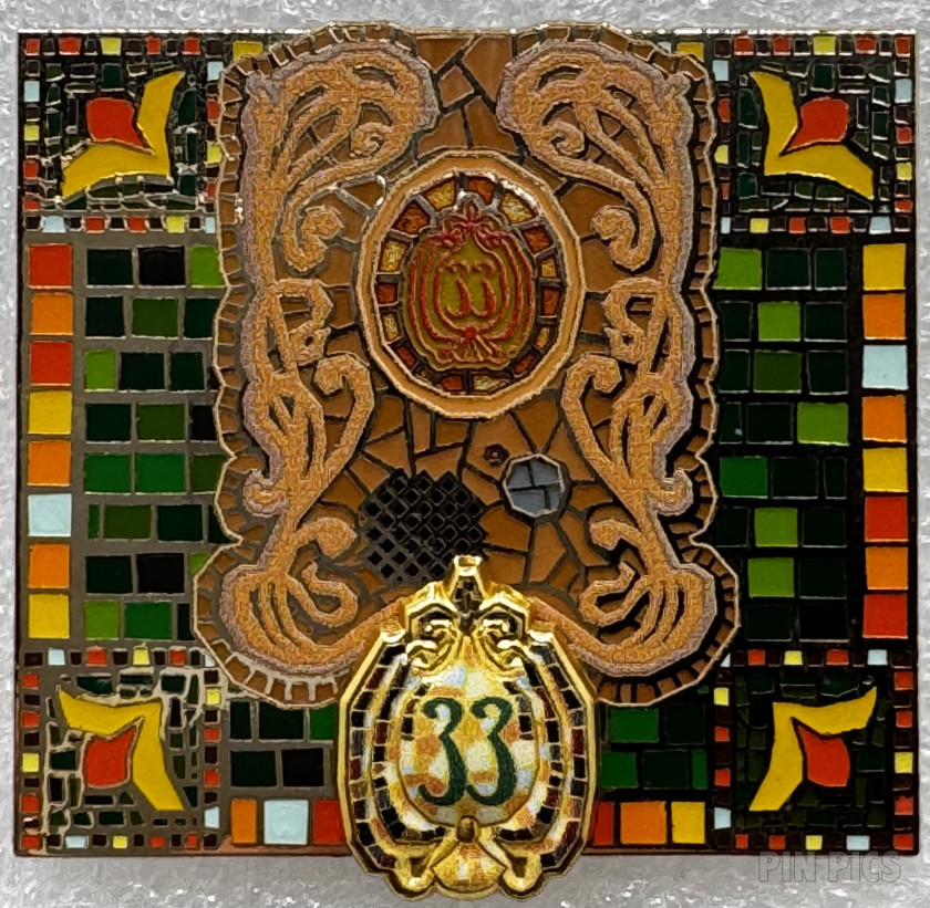 DL - Door Knocker - Emerald Anniversary - Club 33