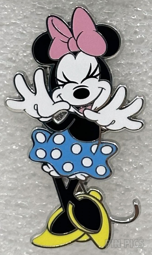 DLP - Minnie Standing with Eyes Closed - Dots Booster
