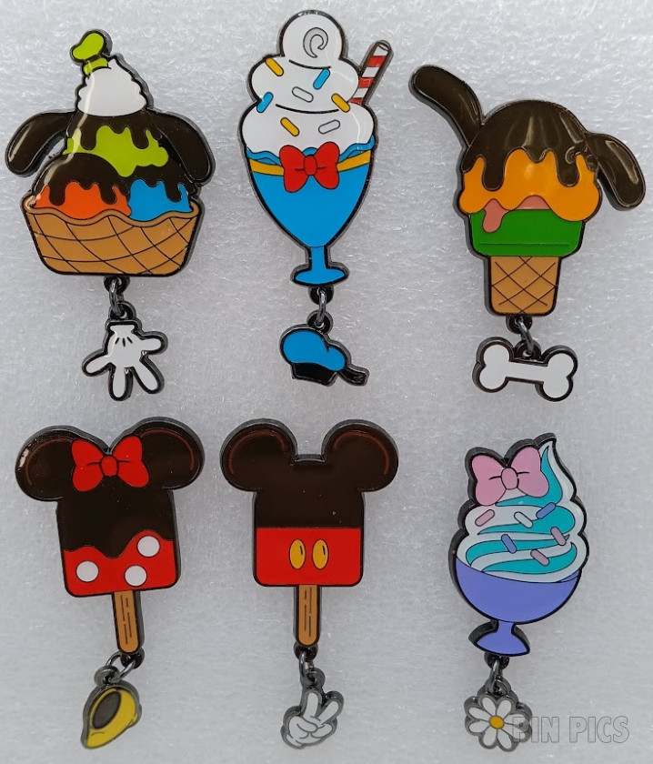Loungefly - Mickey and Friends Frozen Treats Set - Mystery - Dangle - Hot Topic
