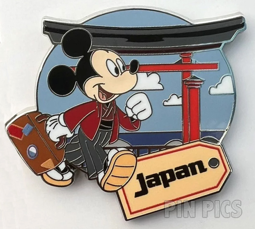 WDW - Mickey Traveling - Japan - EPCOT - Torii Gate