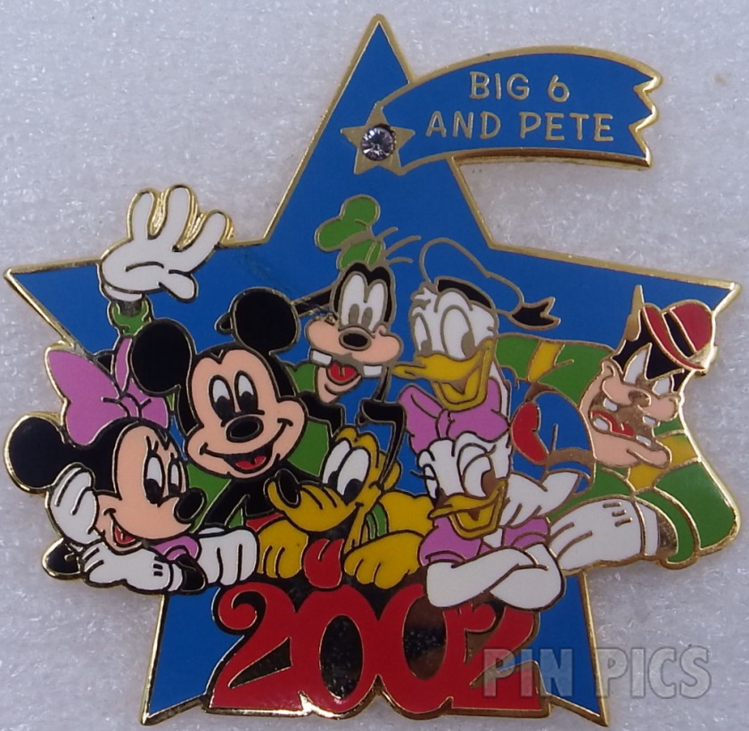 Japan - Mickey, Minnie, Pluto, Goofy, Donald Duck, Daisy & Big Pete 2002 - History of Art 2002