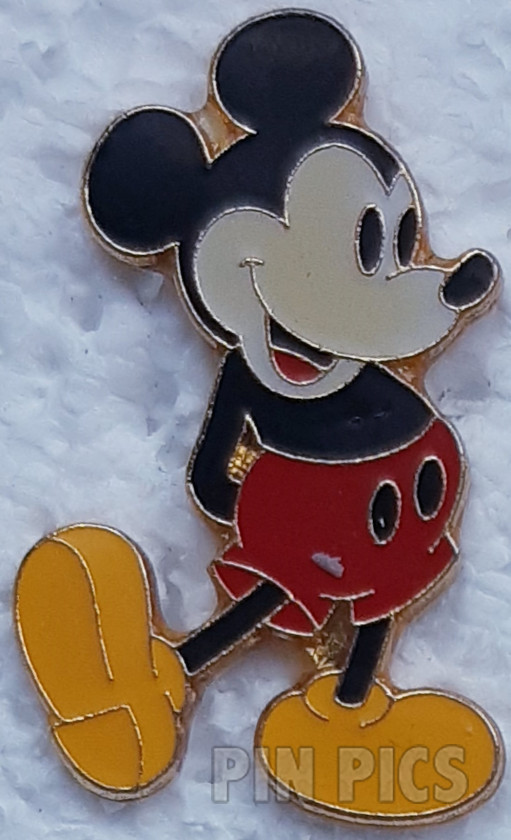 DLP - Mickey Standing With Right Foot Out & Arms Behind Back