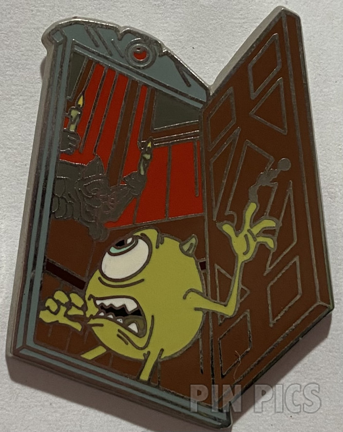 Monsters Inc. Starter set -  Mike getting Scared Pin