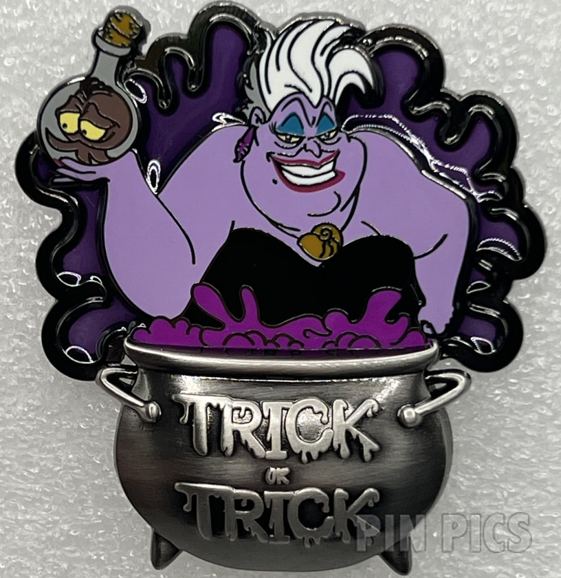 Ursula - Villains Trick or Trick Cauldron - Halloween 2024 - Little Mermaid