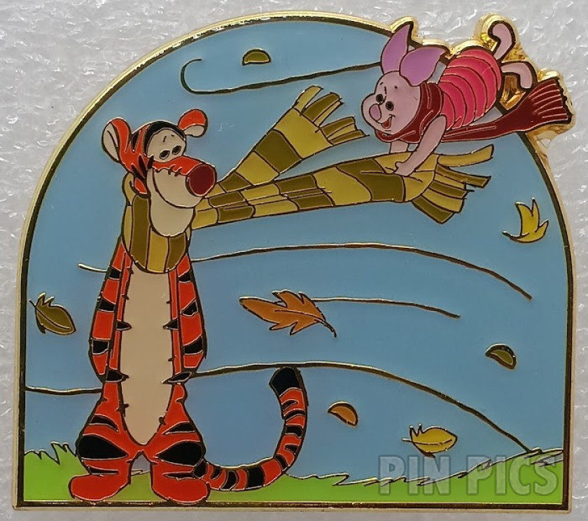 Loungefly - Tigger and Piglet - Windy - Winnie the Pooh - BoxLunch