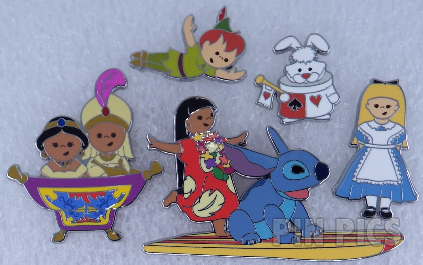 D23 - It's a Small World Boxed Set - Disney Characters - Joy in Our Parks - Expo 2024