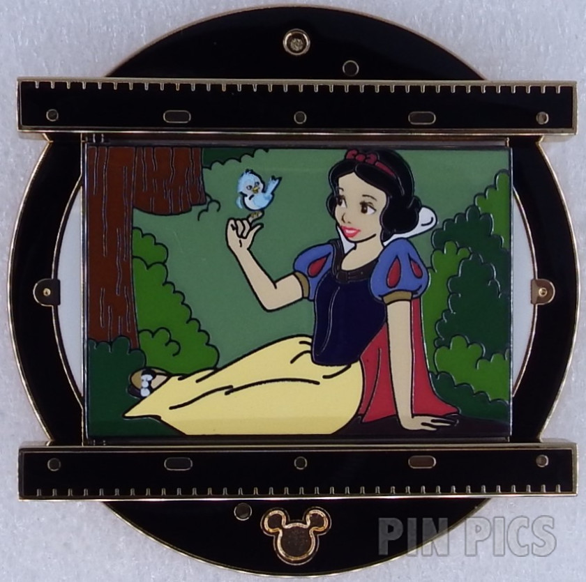 DIS - Snow White - Animator's Pegged Disc - Joy on the Screen - D23 Expo 2024 - Slider - Seven Dwarfs