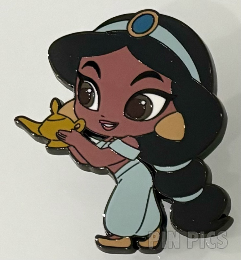 Korea - Chibi Jasmine - Holding Magic Genie Lamp