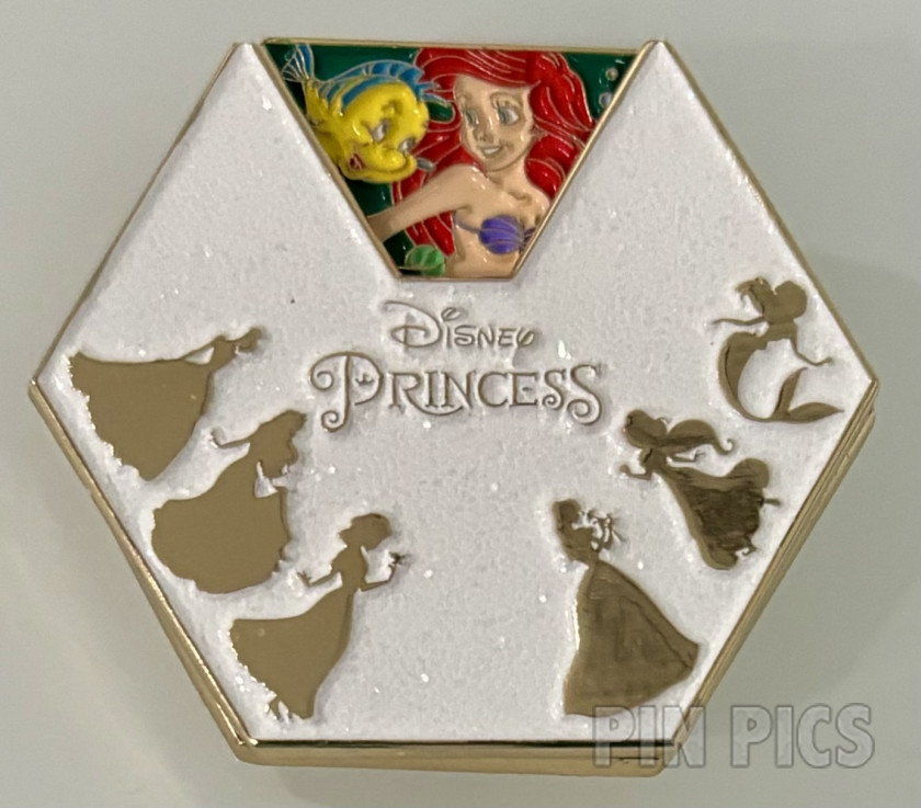 Korea - Ariel, Jasmine, Belle, Snow White, Aurora, Cinderella - Princess Spinner