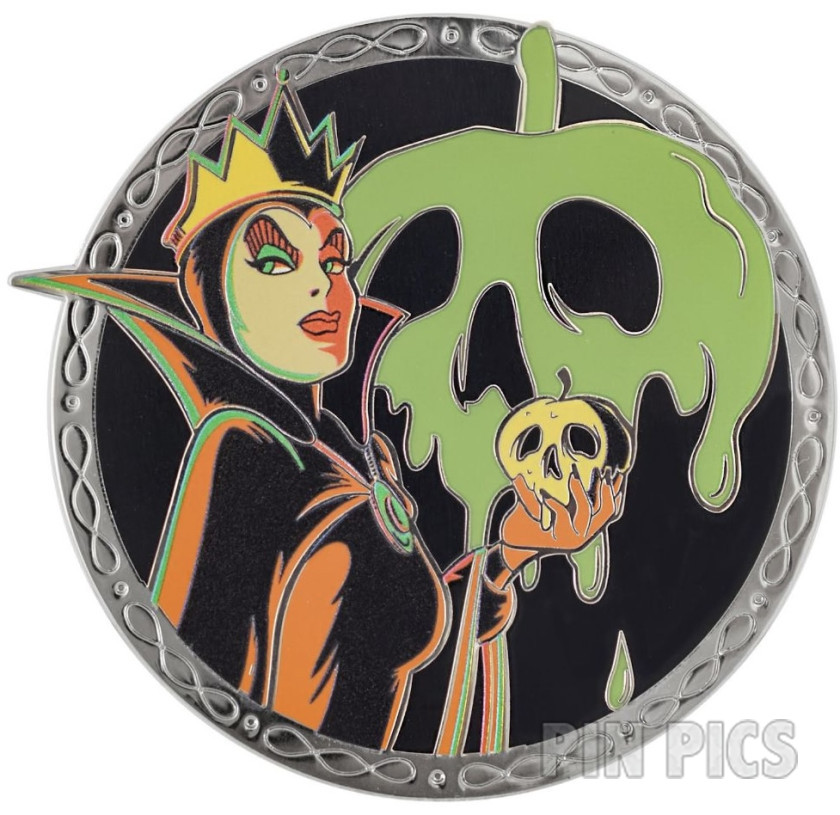 DPB - Evil Queen - Holding Poison Apple - Villains - Snow White and the Seven Dwarfs