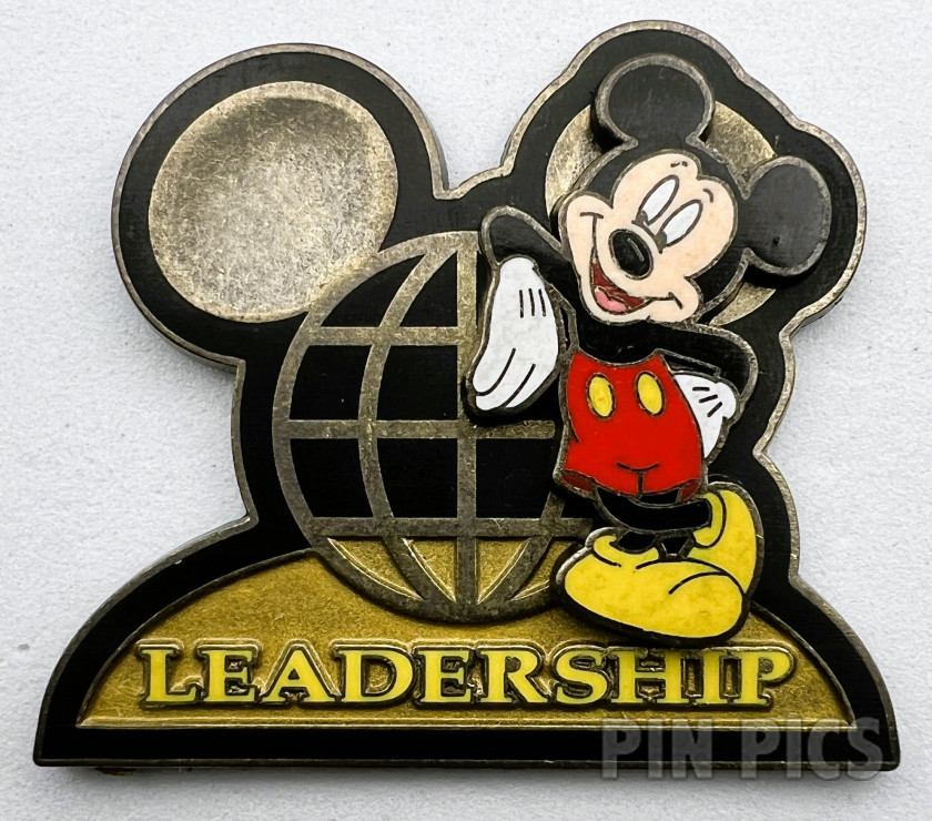 WDW - Mickey with Globe Icon - Leadership - Cast Award