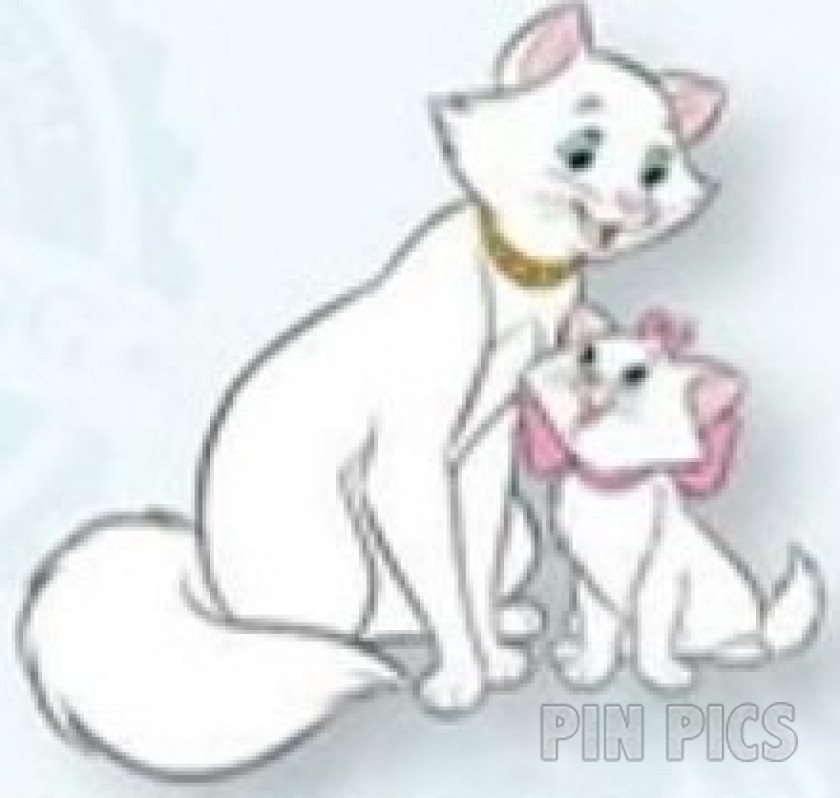 DLP - Duchess and Marie - Smiling at Each Other - Aristocats