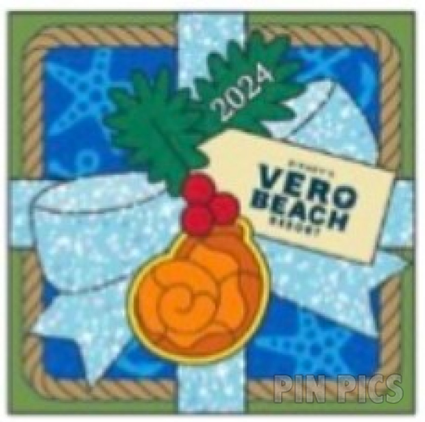 WDW - Vero Beach - Crush - Resorts Christmas 2024 - Making Christmas Magical - Finding Nemo - Pixar