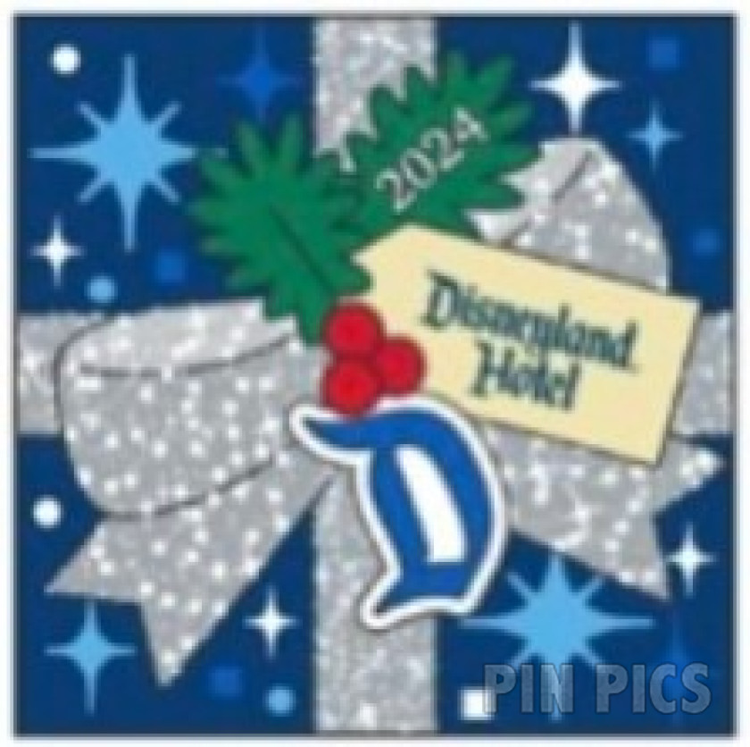 DL - Disneyland Hotel - Tinker Bell - Resorts Christmas 2024 - Making Christmas Magical - Peter Pan