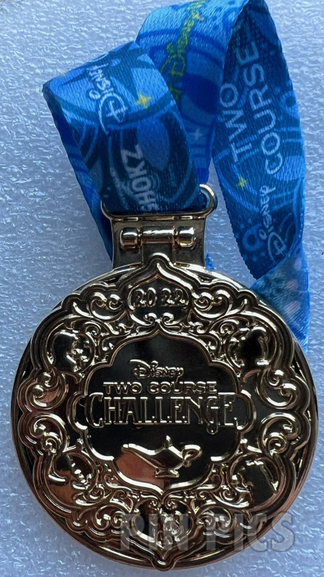 WDW – Genie Lamp - Finisher's Medal Replica - Wine and Dine Two Course Challenge 2022 – runDisney – Aladdin