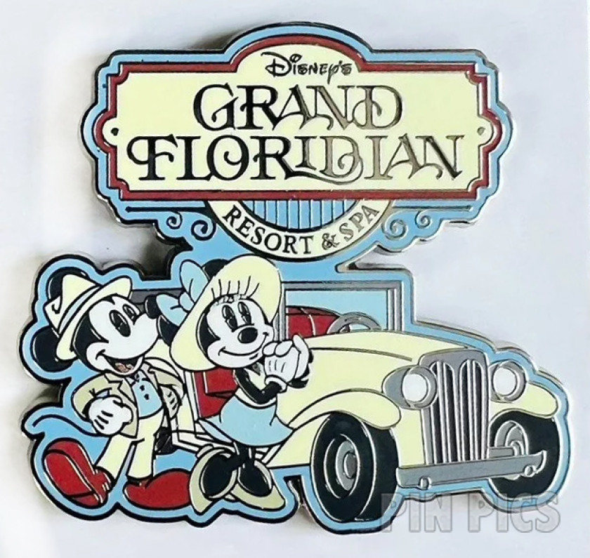 WDW - Mickey and Minnie - Grand Floridian - Antique Car