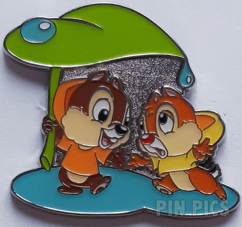 Japan - Chip and Dale - Raincoat - Game Prize - TDR