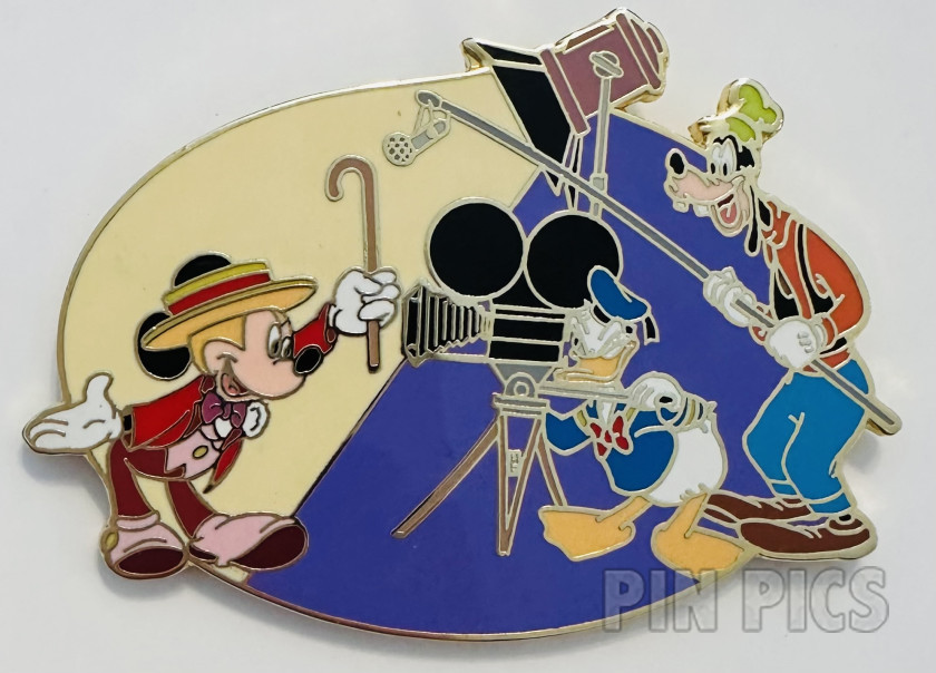 Disney Auctions - Mickey, Donald and Goofy - Film Set - Error