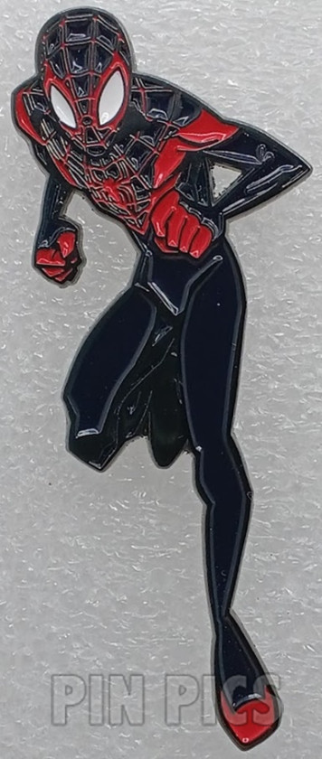 BoxLunch - Spider-Man - Running in Black Suit - Beyond Amazing - 60 Amazing Years - Marvel