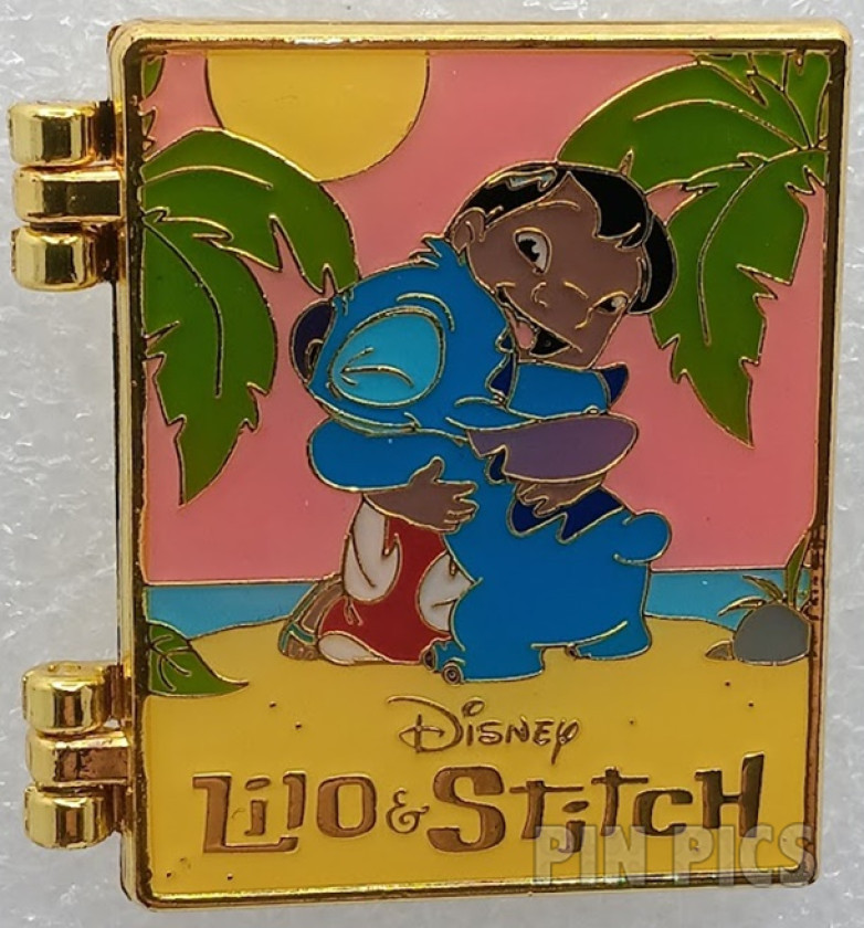 Loungefly - Lilo and Stitch - Book - Hinged - BoxLunch