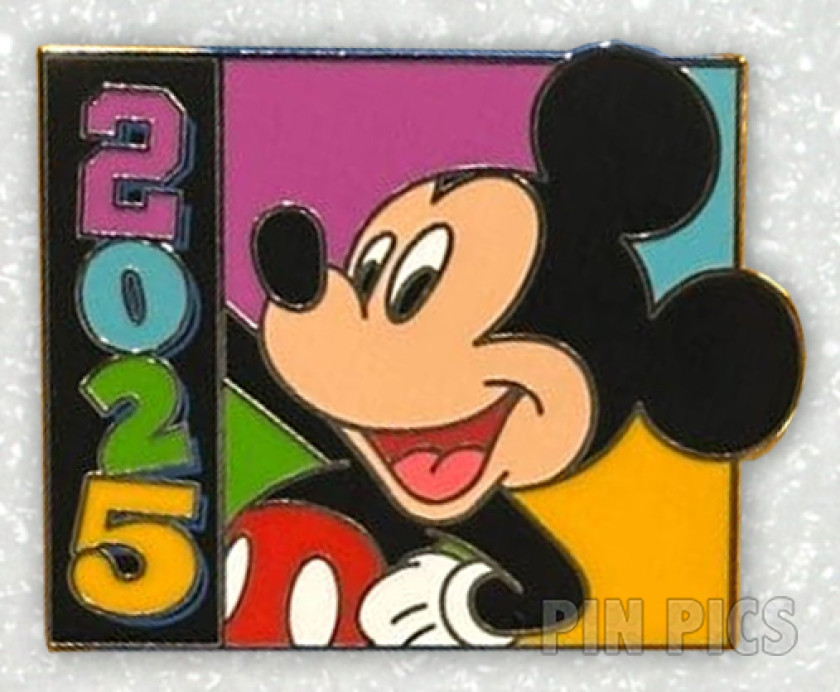 Mickey Mouse - Mickey and Friends Dated 2025 Starter