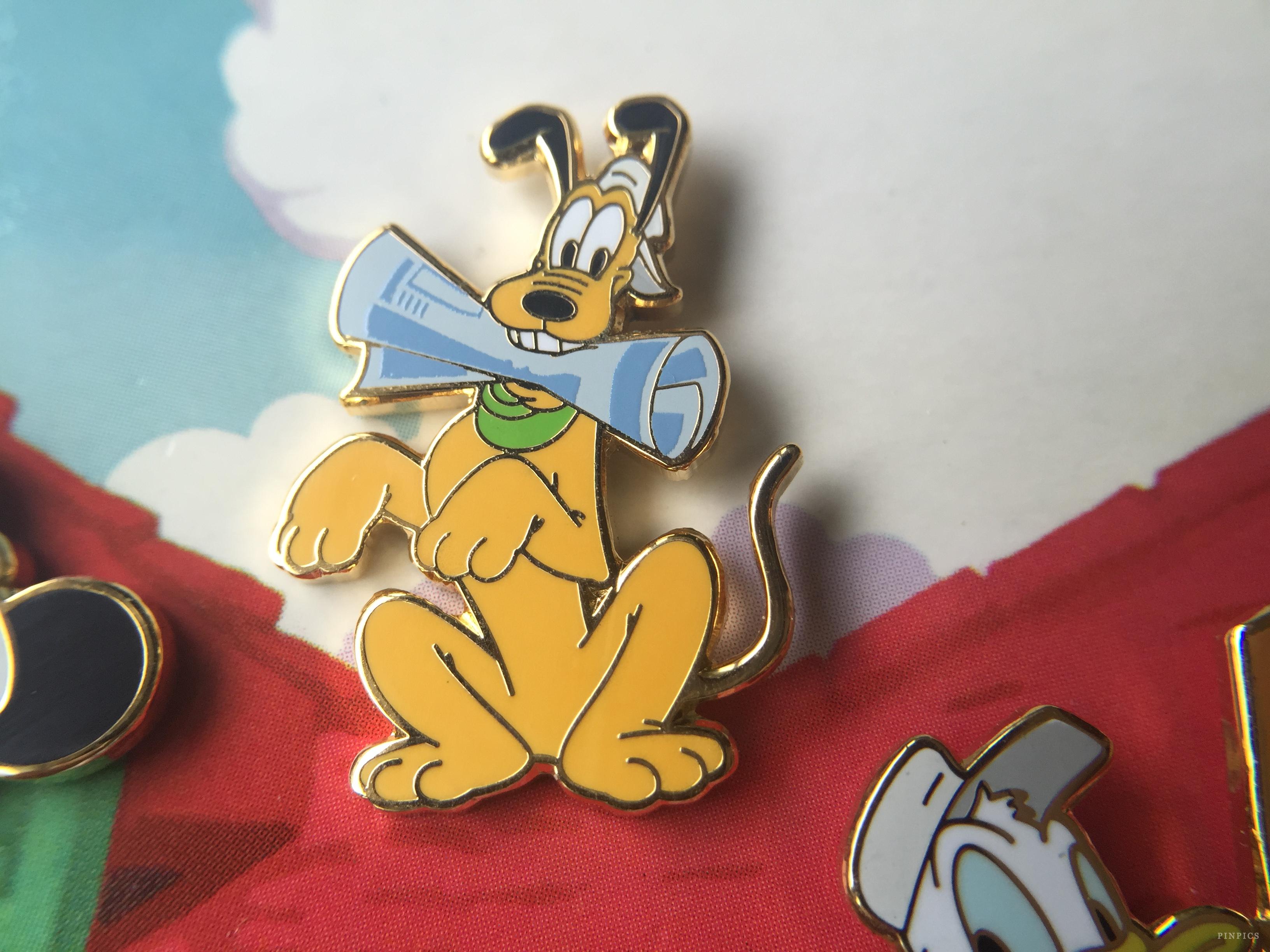 PinPics | Free Disney Pin Trading Database