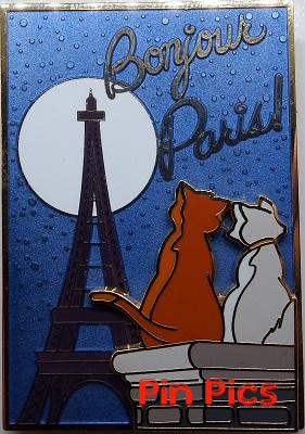 DSSH - O'Malley and Duchess - Aristocats - Paris - Postcard
