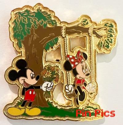 Japan - Mickey & Minnie - Kiss - Walt Disney 100th Year - JDS