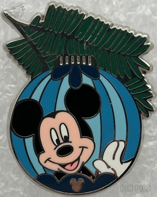 DL - Mickey Mouse - Christmas Ornament - Hidden Mickey 2010