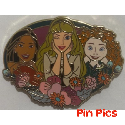 Princesses - Pocahontas & Briar Rose & Merida - Booster