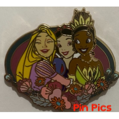 Princesses - Rapunzel & Snow White & Tiana - Booster