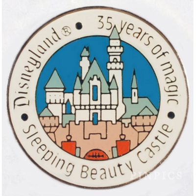DL - 35 Years of Magic Set - Sleeping Beauty Castle