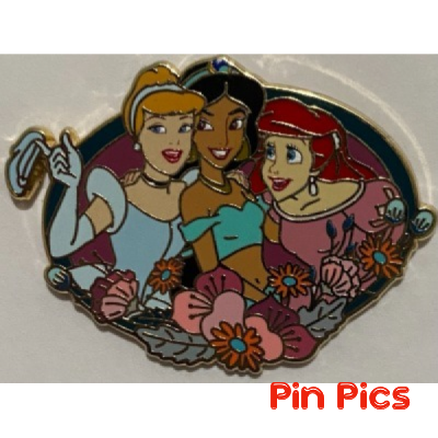 Princesses - Cinderella & Jasmine & Ariel - Booster