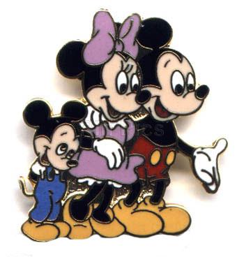 WDW - Mickey & Minnie - Cast Group Insurance Incentive