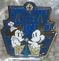 TDR - Mickey & Minnie Mouse - Restaurant Hana Lunch - Ambassador Hotel - Christmas 2003