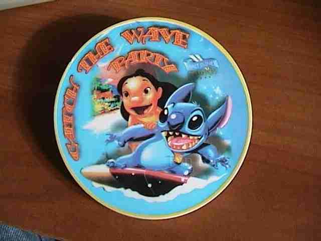 DLRP - Catch the Wave Party - Lilo and Stitch (Button)