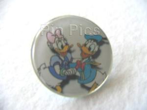 Donald & Daisy Duck Dancing
